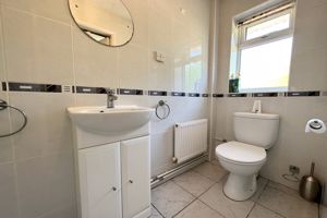 Ensuite Shower- click for photo gallery